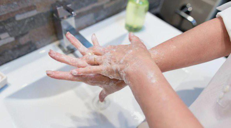 Koronawirus - mycie rąk
